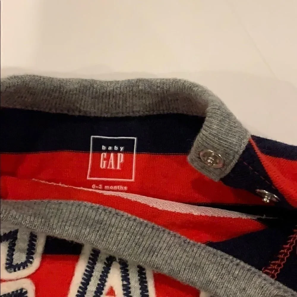 GAP adorable logo